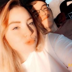 Meet your Posher, Martina